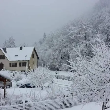 Alpesi faház Loulou, Massif Central, *
