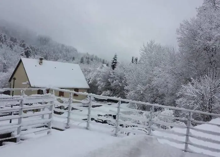 Шале Loulou, Massif Central, *